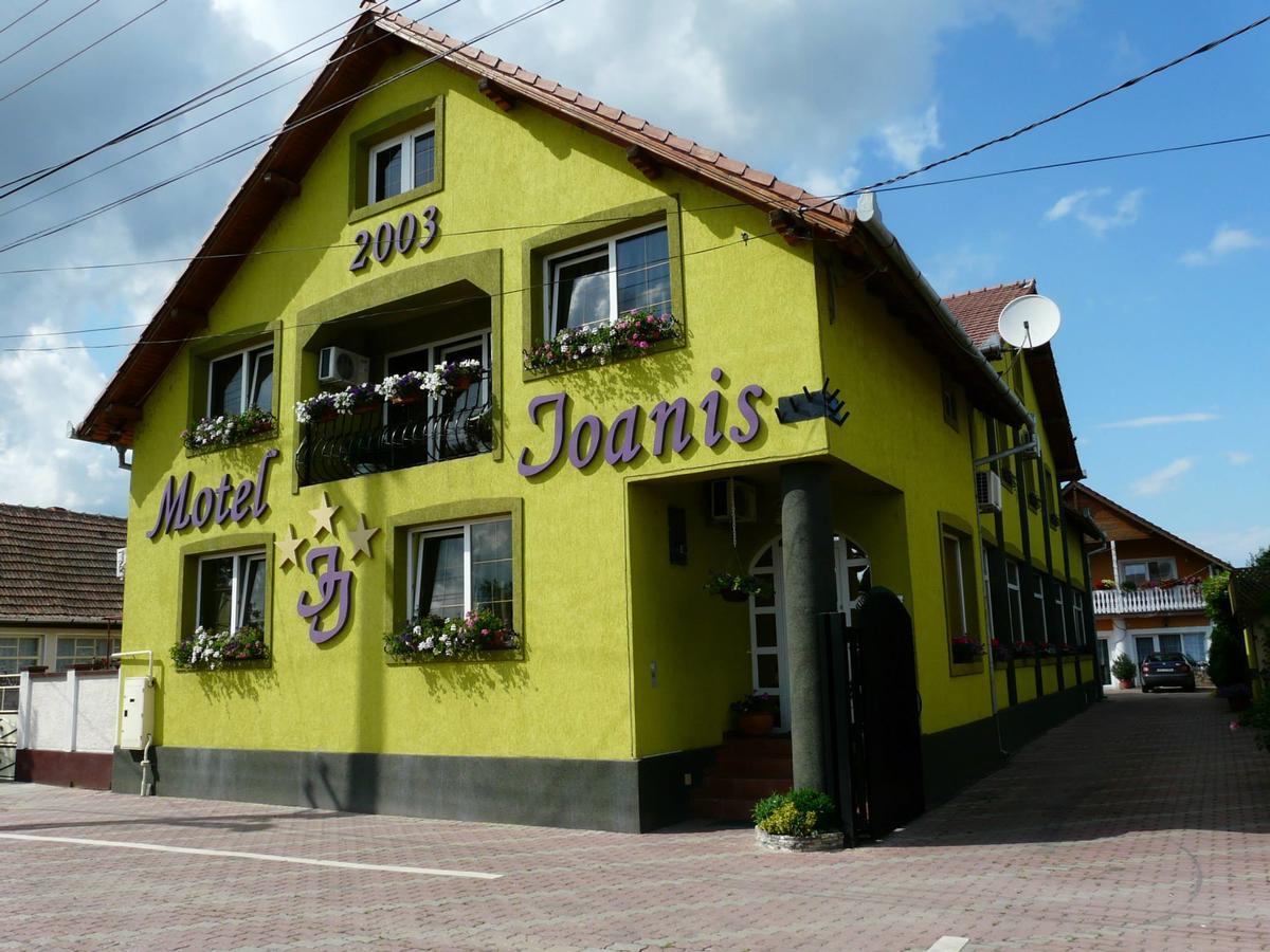 Motel Ioanis Mîndruloc 외부 사진
