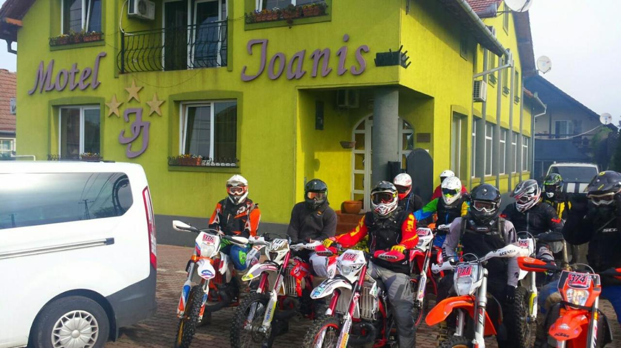Motel Ioanis Mîndruloc 외부 사진